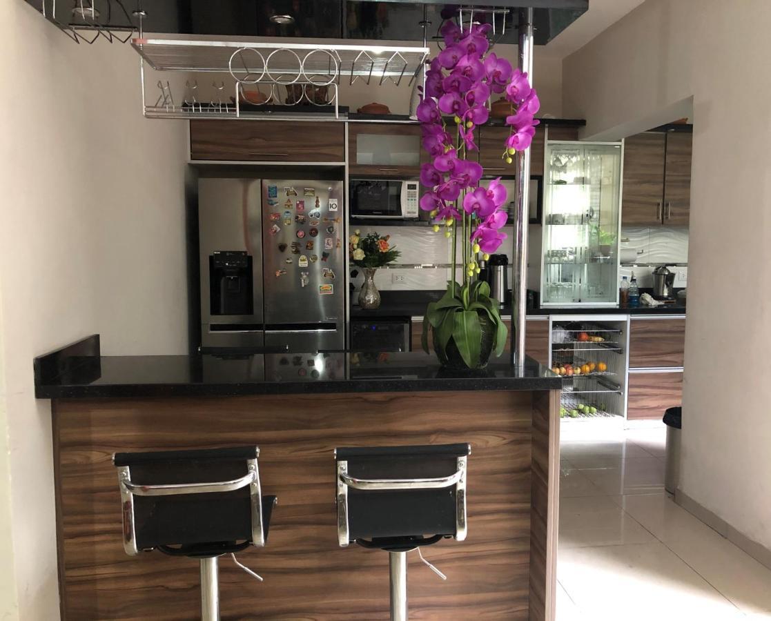 B&B Cusing Wasi ลิมา ภายนอก รูปภาพ
